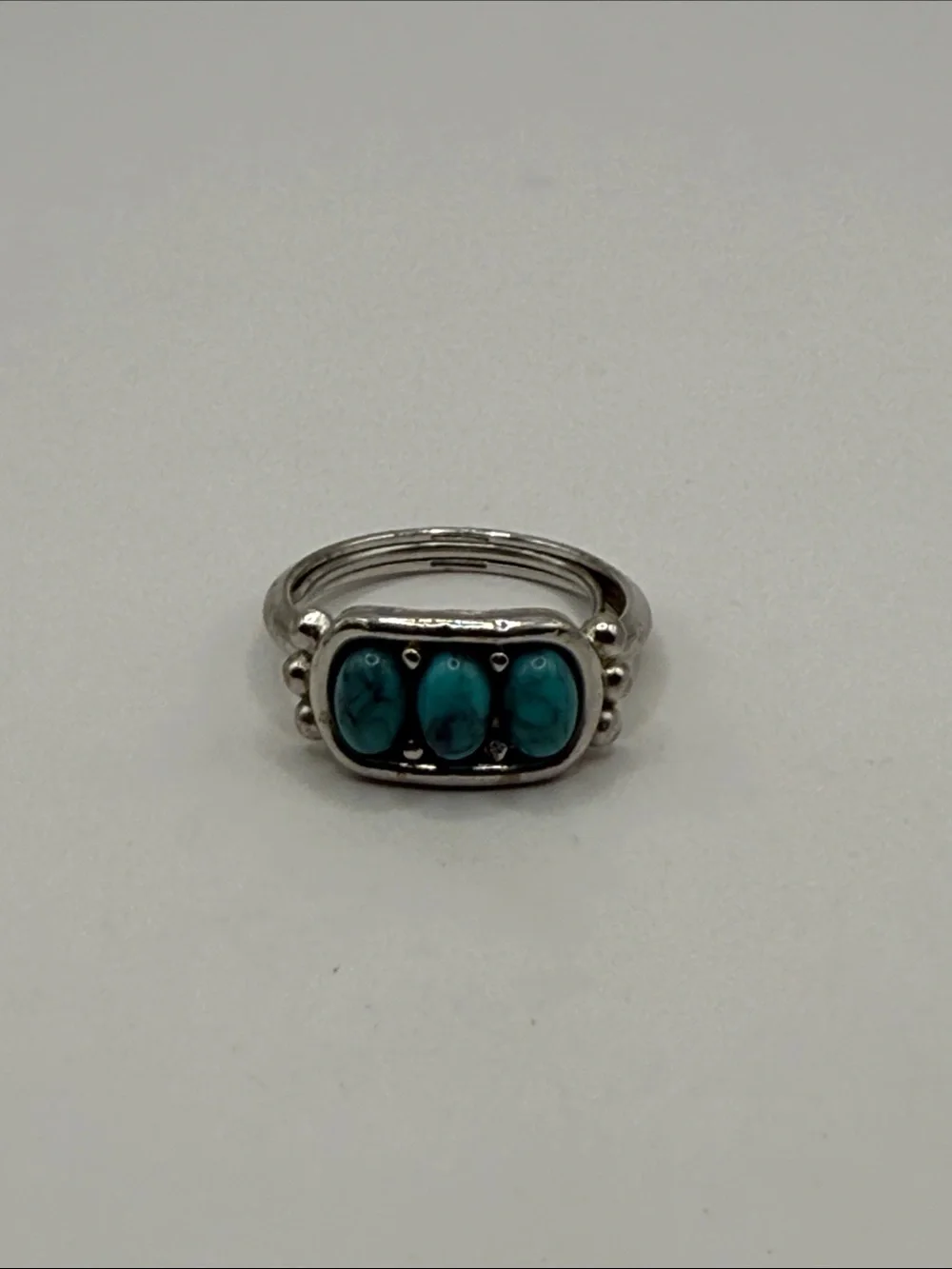Vintage Avon Silver Tone Turquoise Blue Cocktail Statement Ring Adjustable